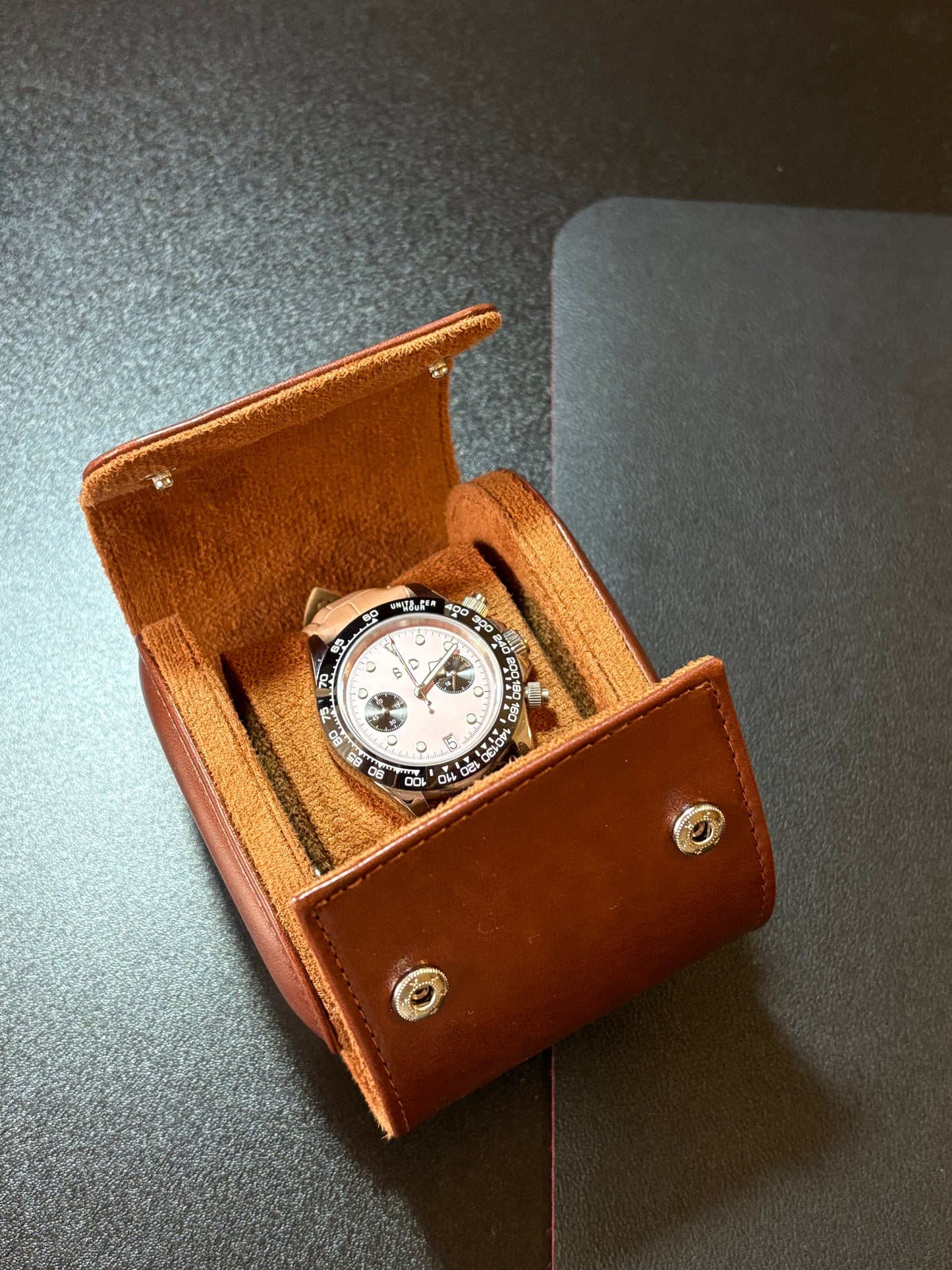 Builtdiff Pink Racer